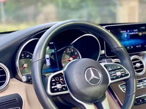 2022 مرسيدس-بنز GLC - جي ال سي GLC300