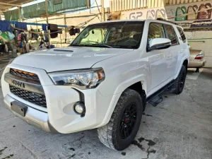 2019 تويوتا فور رنر SR5