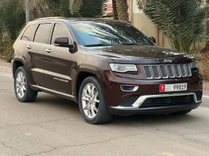 2015 جييب جراند شيروكي SRT