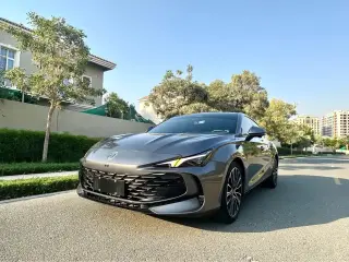 2025 MG 7 في Dubai سيارة مستعملة