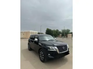 2014 Infiniti QX80 في Dubai سيارة مستعملة