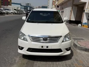 2014 تويوتا إينوفا 2.7 GX 7 STR