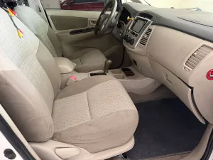 2014 تويوتا إينوفا 2.7 GX 7 STR
