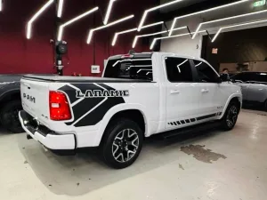2025 رام ١٥٠٠ Laramie