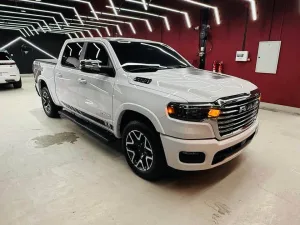 2025 رام ١٥٠٠ Laramie