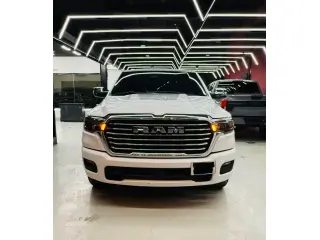 2025 Ram 1500 في Al Ain سيارة مستعملة