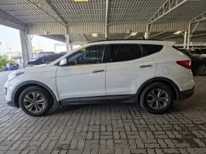 2016 هيونداي سانتا في XRT