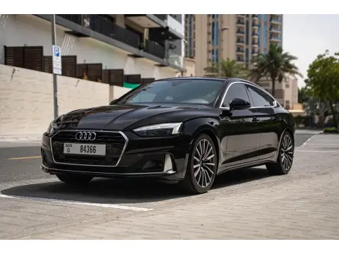 2020 اودي آي ٥ Premium Plus