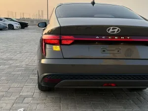 2024 هيونداي أكسنت SEL