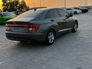 2024 هيونداي أكسنت SEL