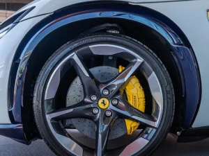 2025 Ferrari Purosangue Base