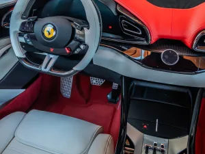 2025 Ferrari Purosangue Base