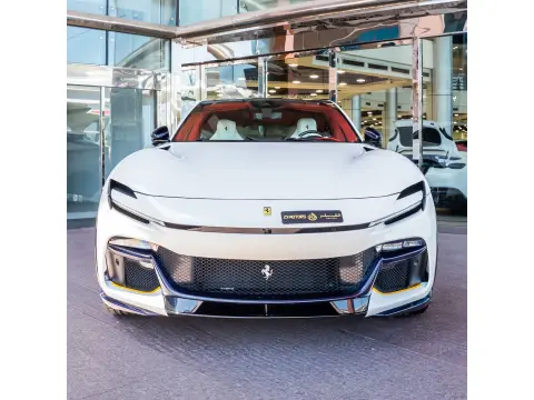 2025 Ferrari Purosangue Base