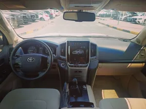 2010 Toyota Land Cruiser GXR