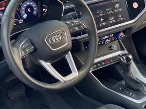 2025 اودي كيو٣ Premium