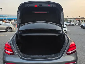 2019 مرسيدس-بنز الفئة - E E300