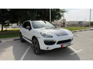 2013 Porsche Cayenne في Ajman سيارة مستعملة