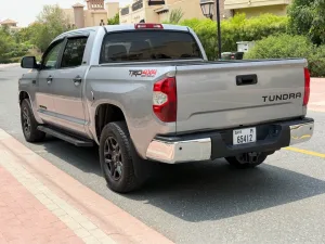 2021 تويوتا تندرا SR5