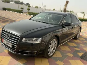 2015 اودي آي ٨ 3.0T quattro