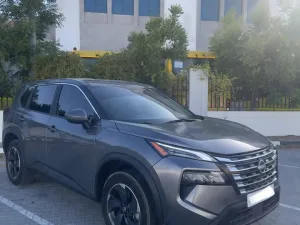 2024 نيسان روج SL