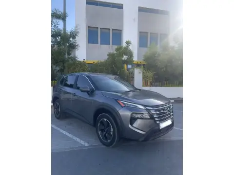 2024 نيسان روج SL