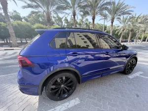 2022 فولجس فاجن تيغوان SE R-Line Black