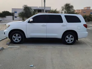 2013 تويوتا سيكويا Platinum