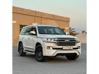 2008 Toyota Land Cruiser في Ras Al Khaimah سيارة مستعملة