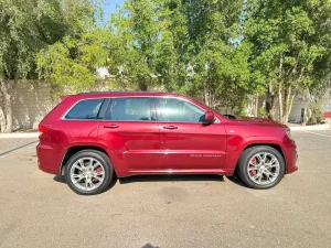 2013 جييب جراند شيروكي SRT