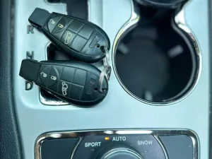 2013 جييب جراند شيروكي SRT