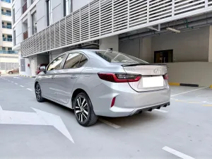 2023 هوندا سيتي LX