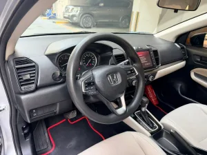 2023 هوندا سيتي LX