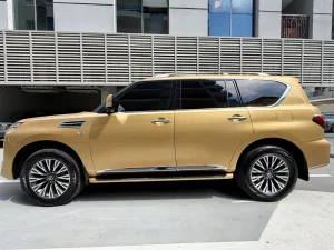 2020 نيسان باترول LE TITANIUM