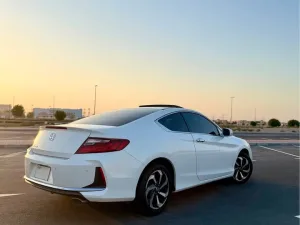 2017 هوندا أكورد Coupe