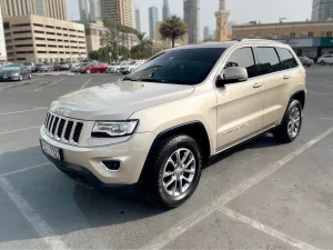 2014 جييب جراند شيروكي SRT