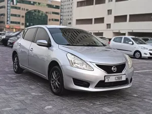 2015 نيسان تيدا S
