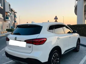 2022 MG HS No Trim