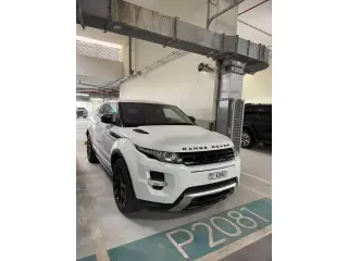 2012 Land Rover Range Rover Evoque في Dubai سيارة مستعملة
