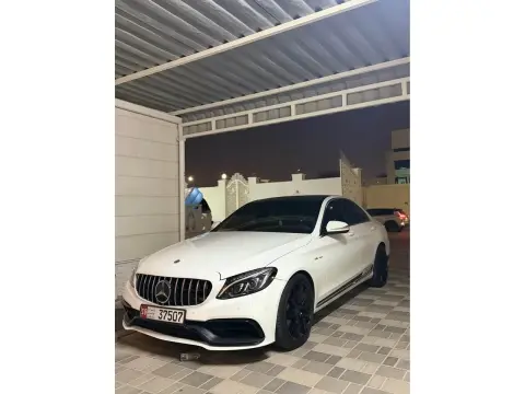 2015 مرسيدس-بنز آلفئة - C C300