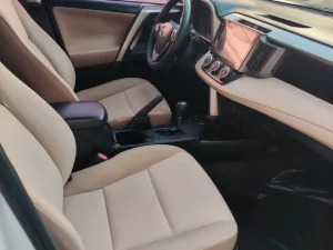 2015 تويوتا راف ٤ VX