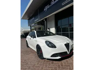 2021 Alfa Romeo Giulietta في Dubai سيارة مستعملة