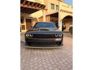 2020 Dodge Challenger في Dubai سيارة مستعملة