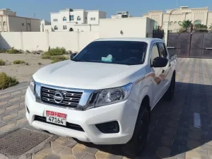 2017 نيسان نافارا S