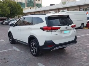 2019 تويوتا راش STD