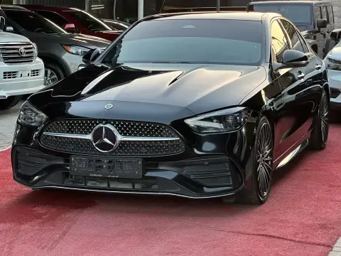 2023 مرسيدس-بنز آلفئة - C C200
