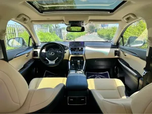 2019 لكزس NX - ان اكس NX300