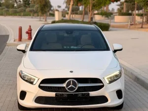 2020 مرسيدس-بنز الفئة - A A220 Sedan