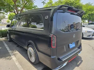 2025 مرسيدس-بنز الفئة - V V250 V-Line