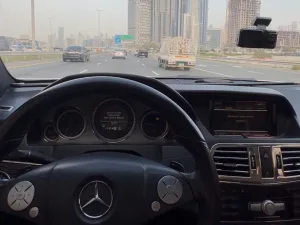 2010 مرسيدس-بنز الفئة - E E200 Coupe