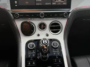 2019 بنتلي كونتيننتال GT W12